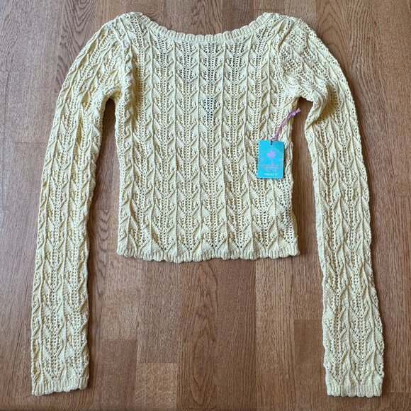 Forever 21 Sweaters - Forever 21 Yellow Knit Sweater Size Small NWT